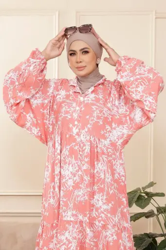 “بهجة” She Abaya 